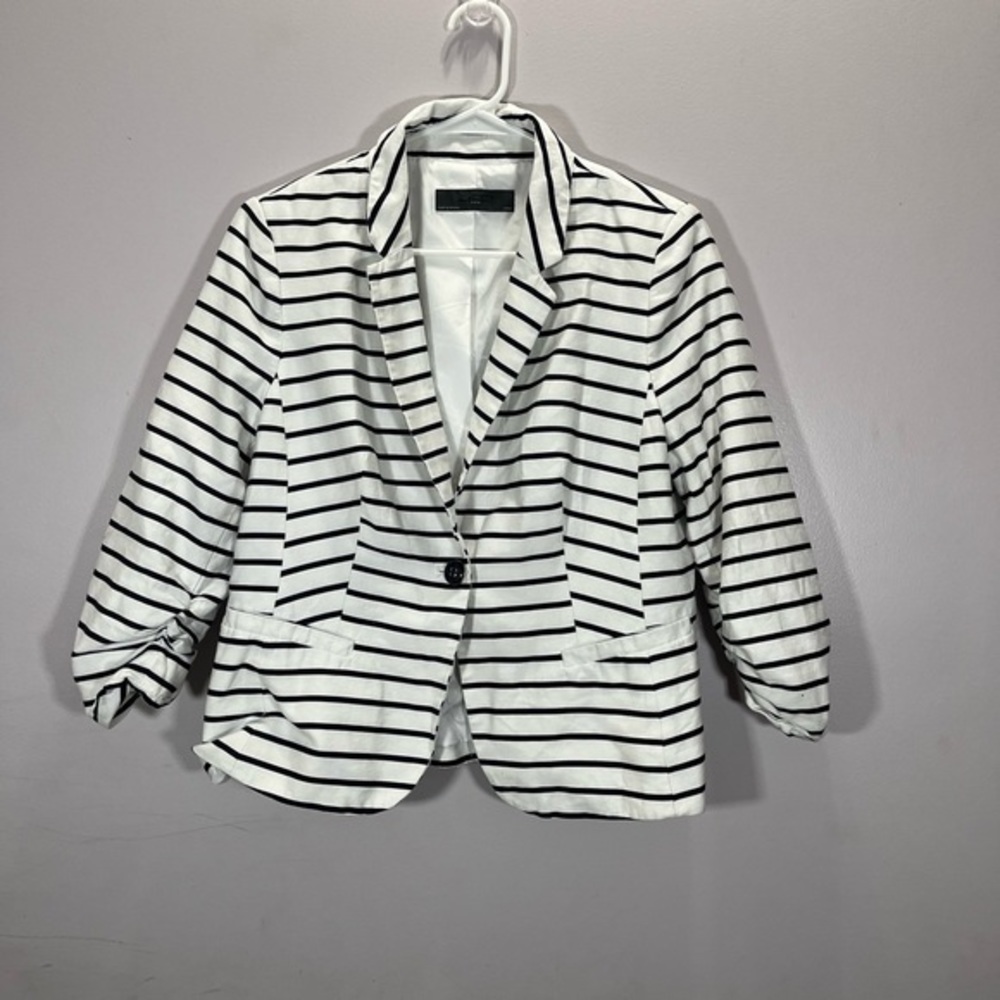 The Limited Black and White Striped Blazer - Picture 2 of 12